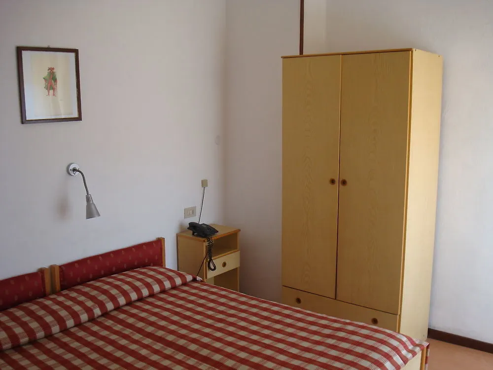 Hotel Marlisa Pier Lido di Jesolo 2*,  Włochy
